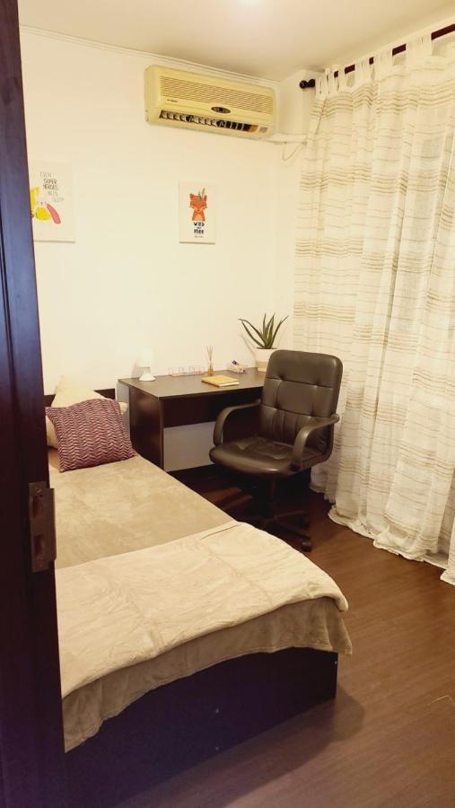 Appartamento Two Bedroom With Garden View Bucarest