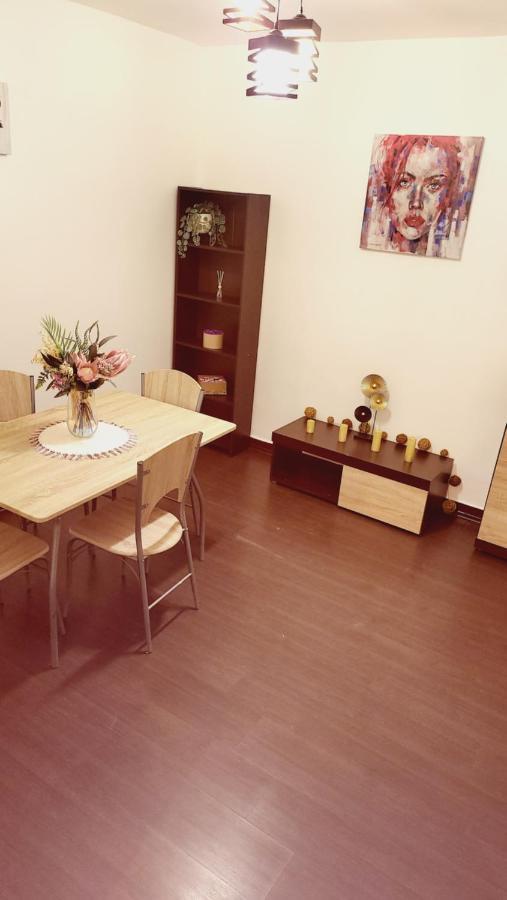 Two Bedroom With Garden View * Bucarest