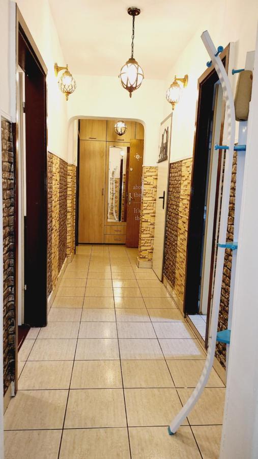 Two Bedroom With Garden View Bucarest