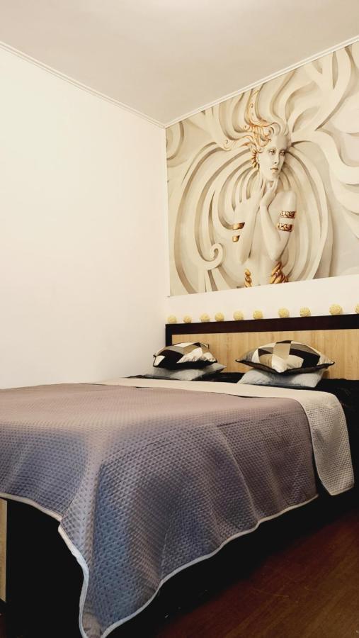 Two Bedroom With Garden View * Bucarest